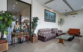 Sans Vibes Septia Malioboro Hotel